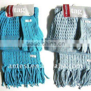 100% Acrylic Knitted Scarf, Hat & Glove Sets