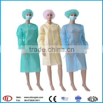 Nonwoven disposable plastic waterproof yellow isolation gown