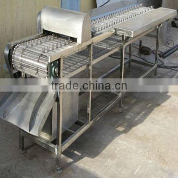 Large capacity chicken feet cutting machine