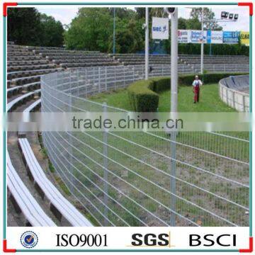 China Galvanized Metal Wire Fence Panels photo-6