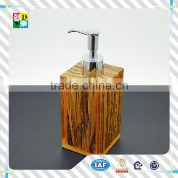 High Quality Polygon Colored Acrylic Bathroom Set From China /custom Design Acrylic Bathroom Set for Hotel in Wholesaler Price photo-3