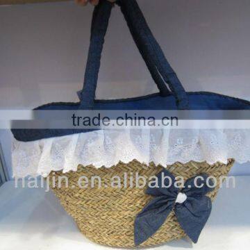 natural seagrass bag with beautiful decoration