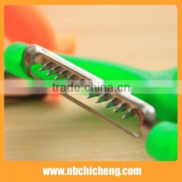 Multifunction Kitchen Slicer Plastic Fruit Vegetable Peeler photo-2