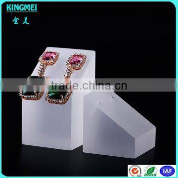 2015 Hot Sale Acrylic Single Ring Holder Display,acrylic Jewelery Display Stand for Window photo-3