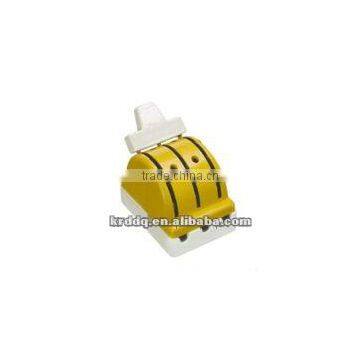 Yellow Double Throw Three Pole ceramic Knife Switch 3P100A