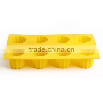 CBU26 FDA LGFG 8 Connected Silicone Funny Cake Mold photo-4