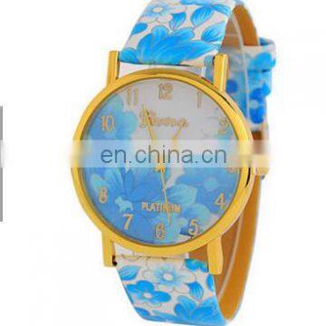 New Fashion Watch Luxury Flowers Printed Geneva Watch Women Casual Quartz Watch Elegant Popular Ladies Dress Wristwatch Relojes
