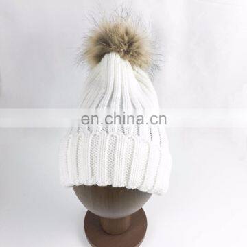 Custom Brand Logo Womens White Knitted Beanie Hat for Women photo-2