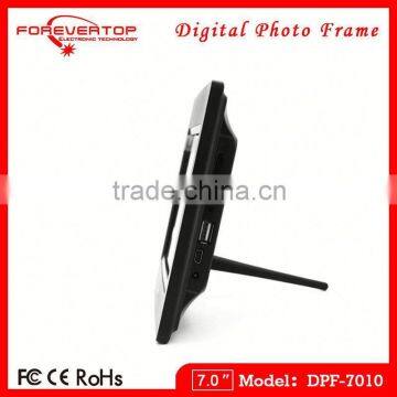 2016 China Factory Price 7 Inch Digital Wooden Photo Frames Picuture Frames