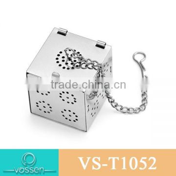 Dice shaped stainless steel tea infuser