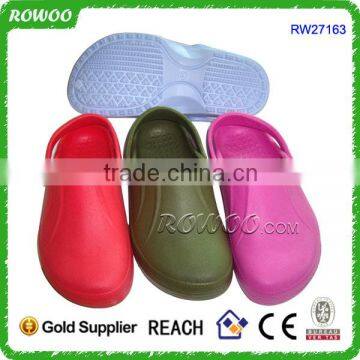 Mens EVA clogs anti slip cheap new medical nursing clog shoes