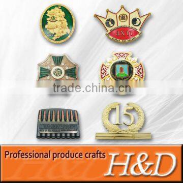 new-design badges for clothes as promotion