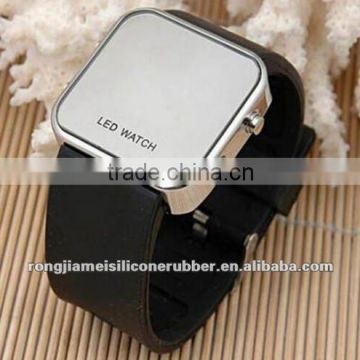 Hot sale new silicone pomotional gifts girl LED watch