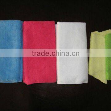 Extremely Durable microfiber cleaning towels