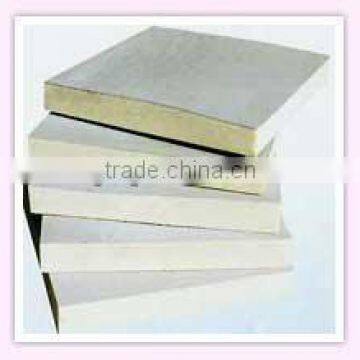 RIGID POLYURETHANE FOAM SYSTEM FOR DISCONTINUOUS PANELS