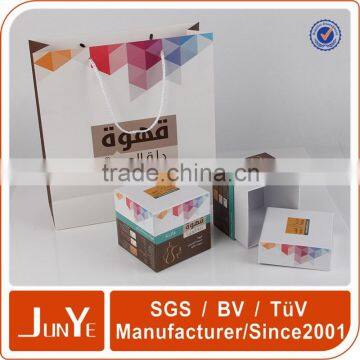 white custom square cardboard gift packaging box for perfumes