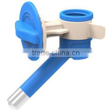 Single head--pet water feeder