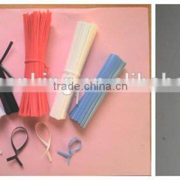 Plastic coated red twist ties with iron core