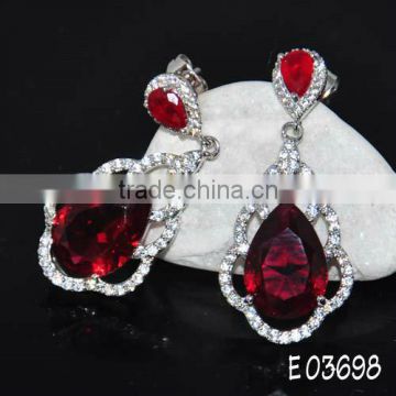 Factory price handmade silver jewelry rhodium plated artificial jewelry display