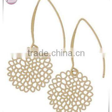 Gold Tone Thin Metal Dangle Earring Set
