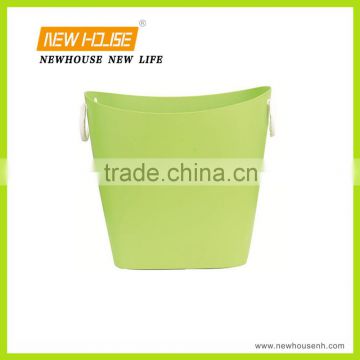 Medium Size Handy Basket with Plastic Handle