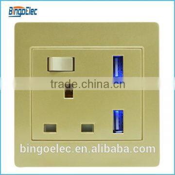 UK Standard 13a 1gang Switched Socket With Double USB Socket