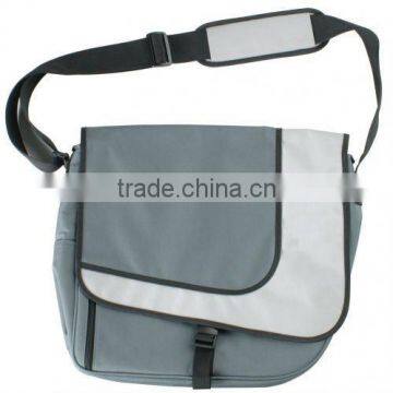 Adjustable Padded Shoulder Bag