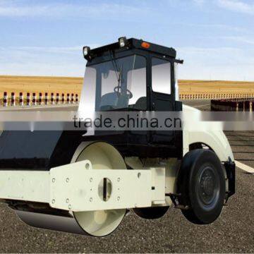 Tyre drive road roler, singel drum vibratory road roller