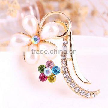 New Popular Pins Pearl Brooches Hijab Pins Scarf Pins Female Pashmina Brooches