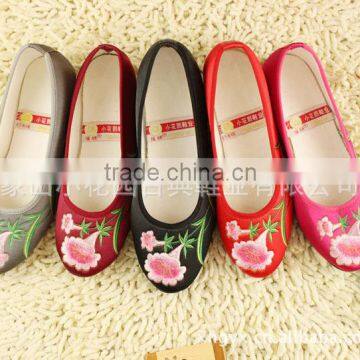 Nice canvas shoe for girl from China