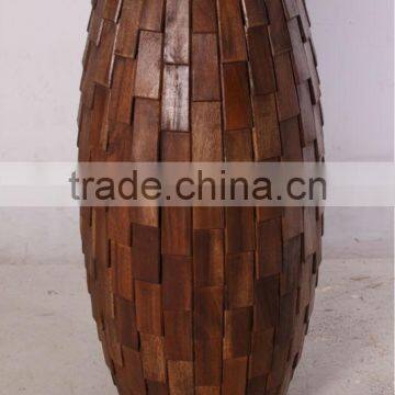 Wood Overlap Planter photo-3