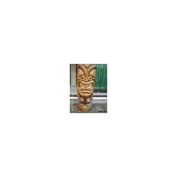 TIKIs statues PALM tree