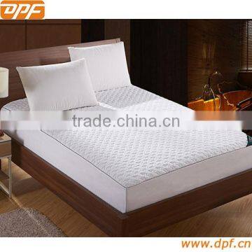 white duck down hotel mattress pad