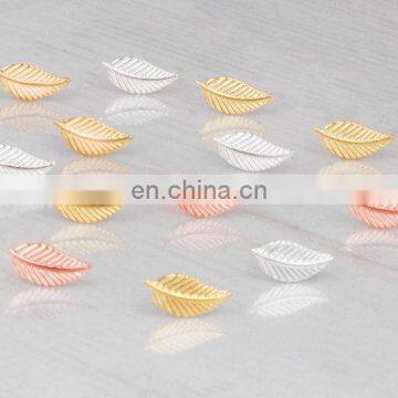 Hot sale zinc alloy leaf pendant stud earring small gold earrings