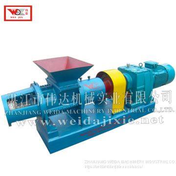 Adjustable outlet and flexible size water ring helix crushing machine