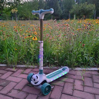 kids scooter kick scooter toys Glowing 3-wheel scooter with music and lights