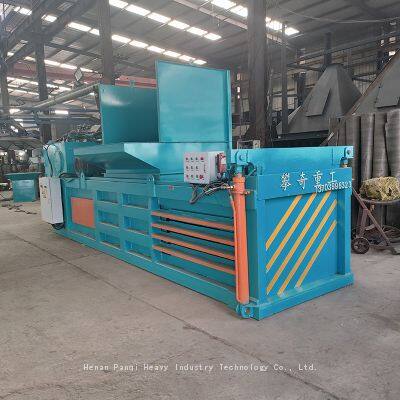 Multi-functional hydraulic baling machine for waste recycling centers
