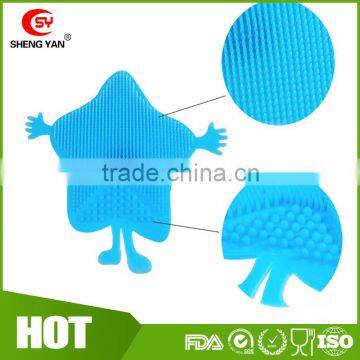 Latest FDA Standard Star And Moon Shape Silicone Body Bath Brush For Babies photo-3
