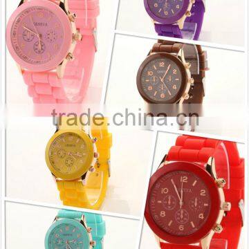 2016 Geneva Brand Latest Silicone Watch Men Women Fashion Popular Teenage Fashion Watches photo-3