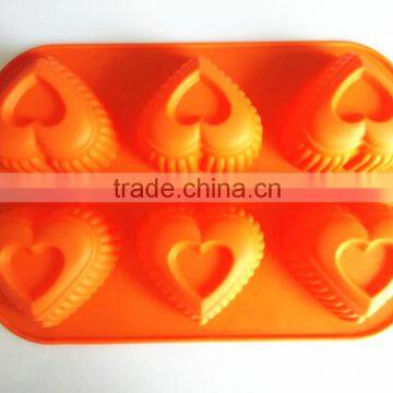 Microwave Oven Cake Pan Silicone Heart-Shape Muffin Pan Hearts Mold Desserts, Jello. 6 Cavity