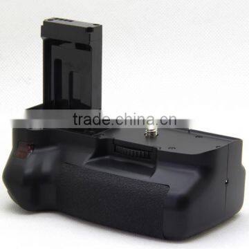 Professional function vertical dslr camera battery grip for Canon 100D with telecontrol