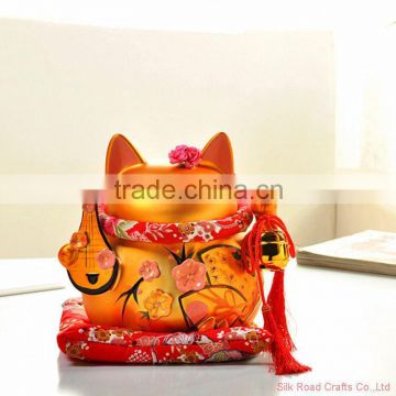 Gold money cat ceramic decoration with chinese lute