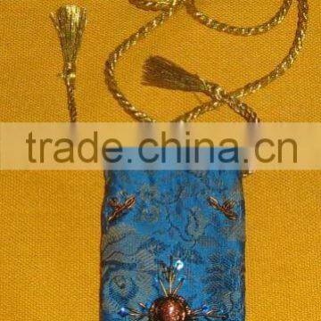 Gift Pouches , Coin Pouches , Jewellery Pouches , Fragrance Pouches