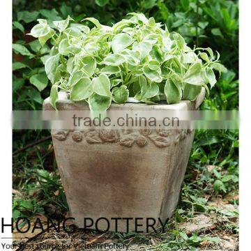 Antique Design Terracotta Flower Planter Outdoor Decor - Pottery Wholesale