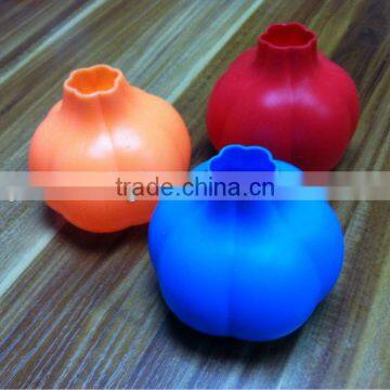 New Creative Silicone Garlic Peeler Easy Kitchen Tool Devices-magic Peeling photo-2