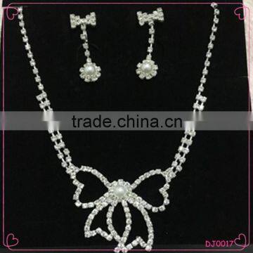 New Arrivals wedding Silver bowknot Crystal Bridal Choker Necklace Earring Jewelry Set