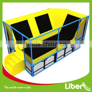 Trampoline Mat Surrounded Cheap Small Children Indoor Trampoline Park with Safety Enclosure