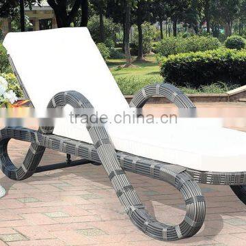 PE Rattan Outdoor Furniture Garden Sun Lounger (DH-N9085)