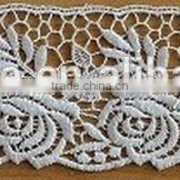 Fashionable Cheapest chemical lace two color embroidery lace