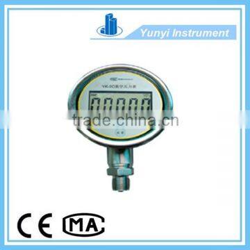 With store digital memory pressure gauge